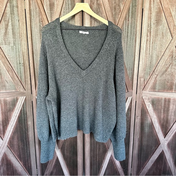 Madewell Sweaters - Madewell Dashwood V-Neck Sweater in Coziest Yarn XL Heather Chimney Wool